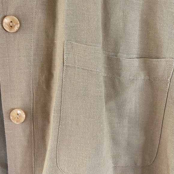 Maggie Barnes Top 20W - Picture 8 of 8